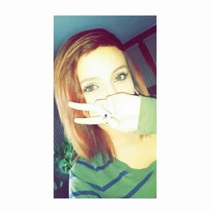 Meet your Posher, Lauren